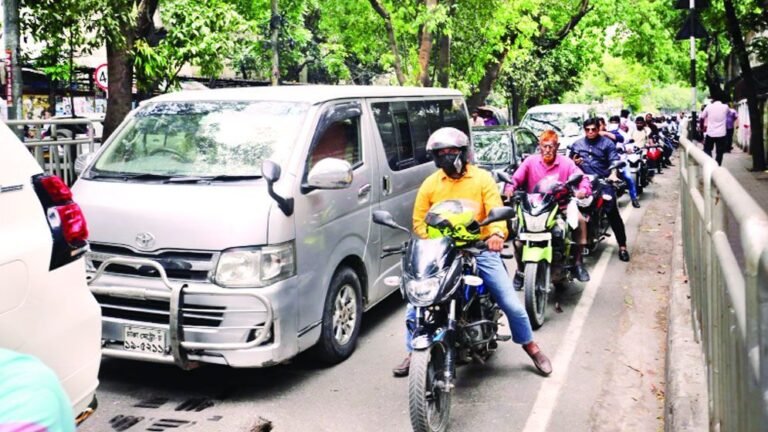 ভোগান্তি কমতে শুরু করেছে রাজধানীর ফিলিং স্টেশনগুলোতে 5 69c985391eaf5 69ebe502813b5 Flash Feed