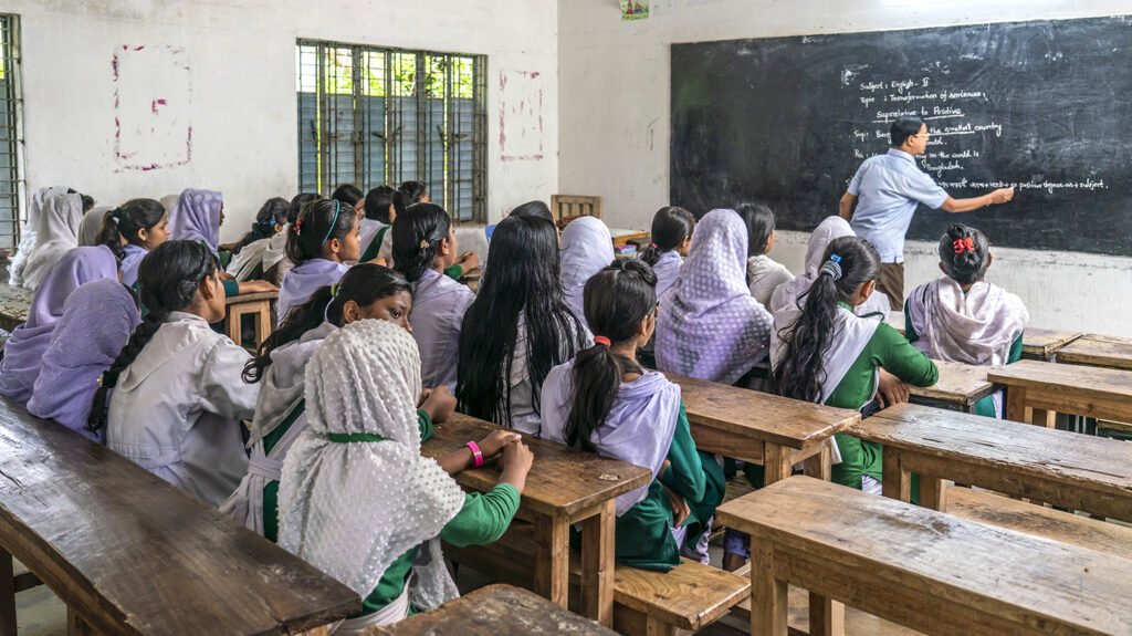 1904 Sightsavers Students at Kurigram school in Bangladesh Flash Feed